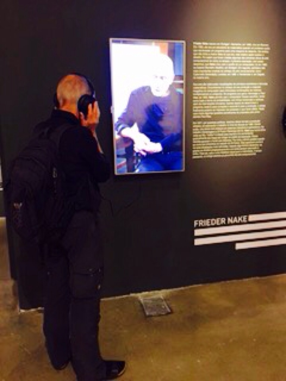 Nake listens to Nake