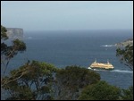Manly ferry approaching the Heads